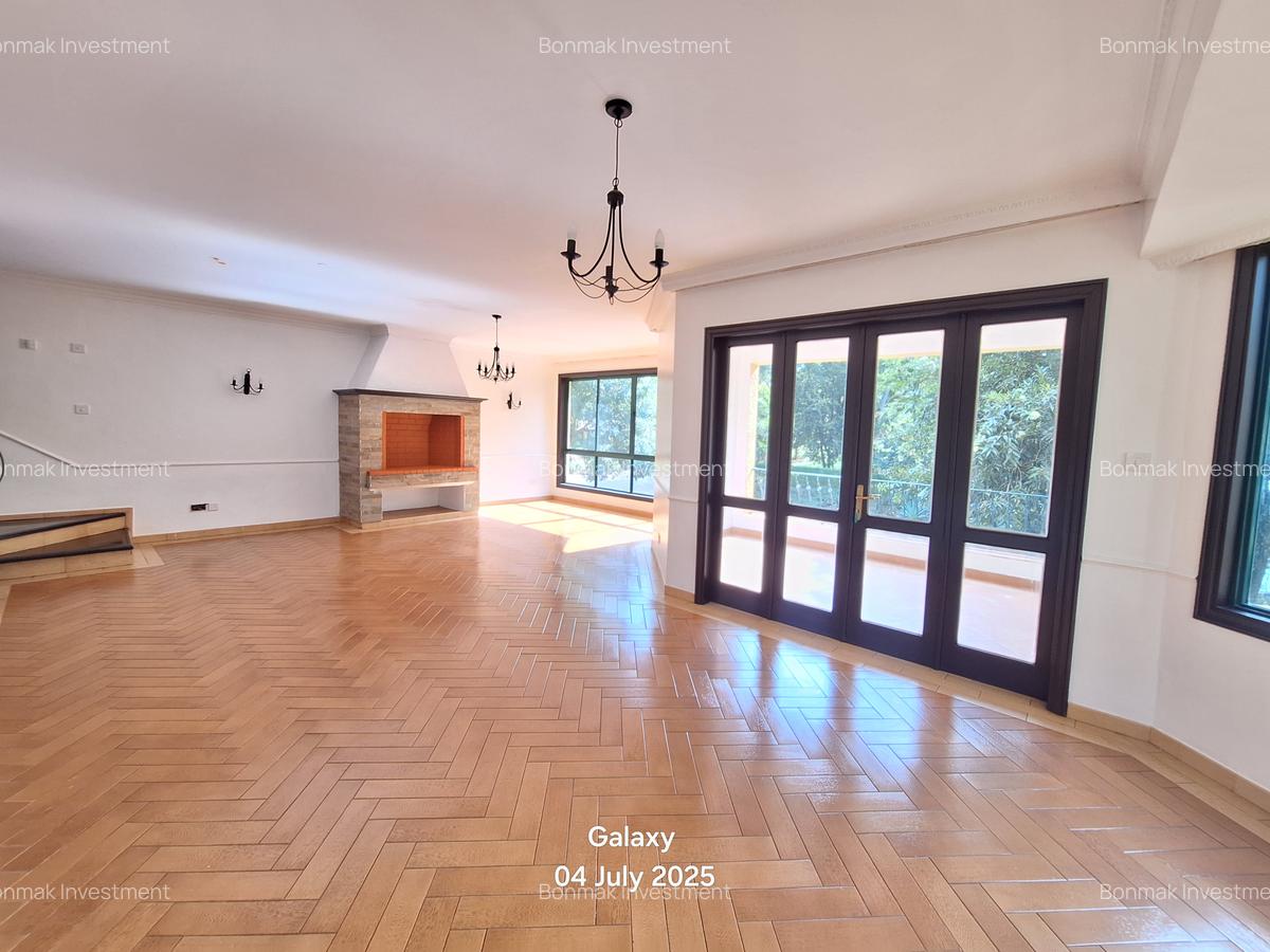 3 Bed Townhouse with En Suite at Grevelia Grove - 6