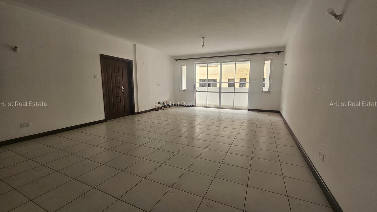 2 Bed Apartment with En Suite at Bohra Street - 1