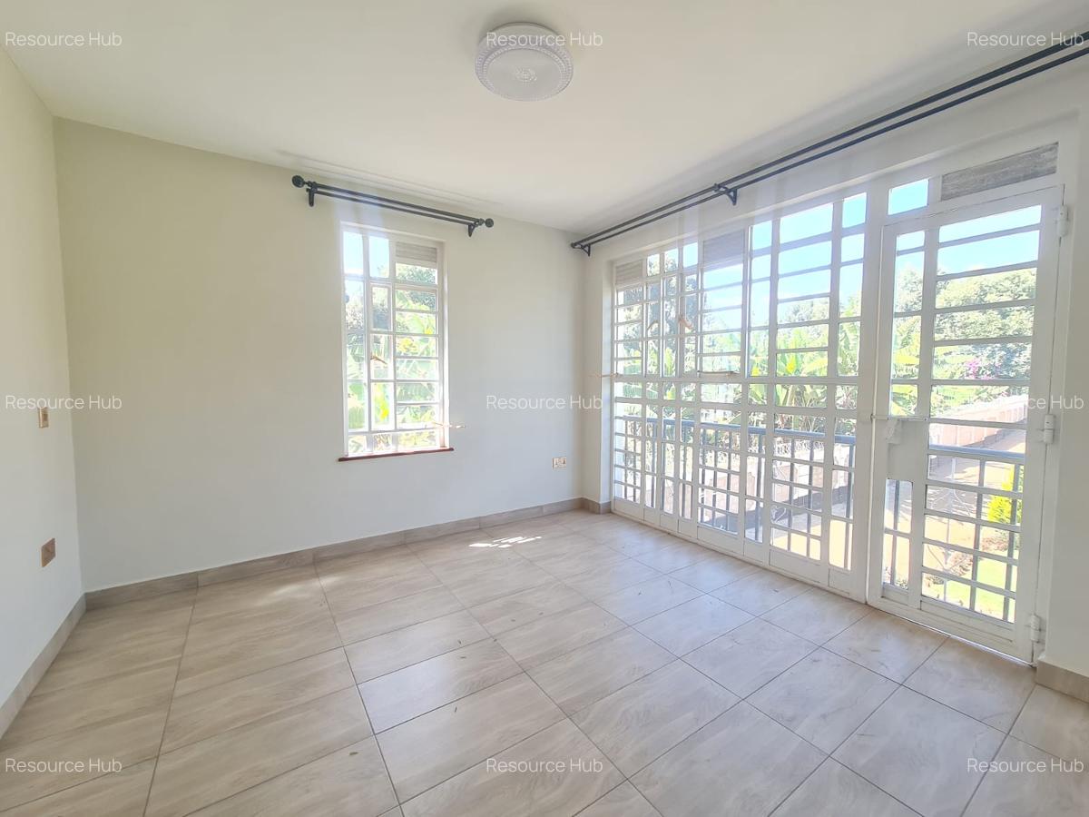 4 Bed Townhouse with En Suite in Kitisuru - 14