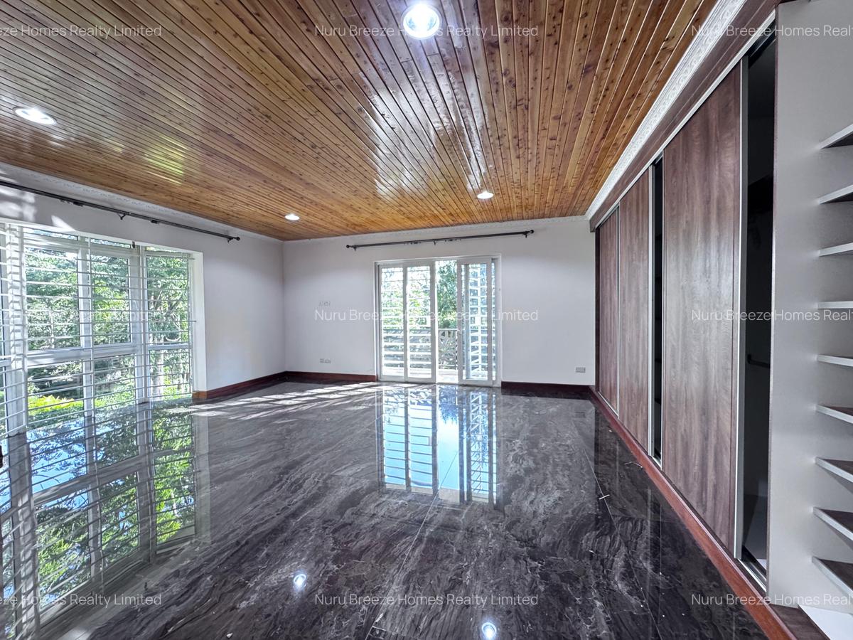 5 Bed Townhouse with En Suite in Rosslyn - 20