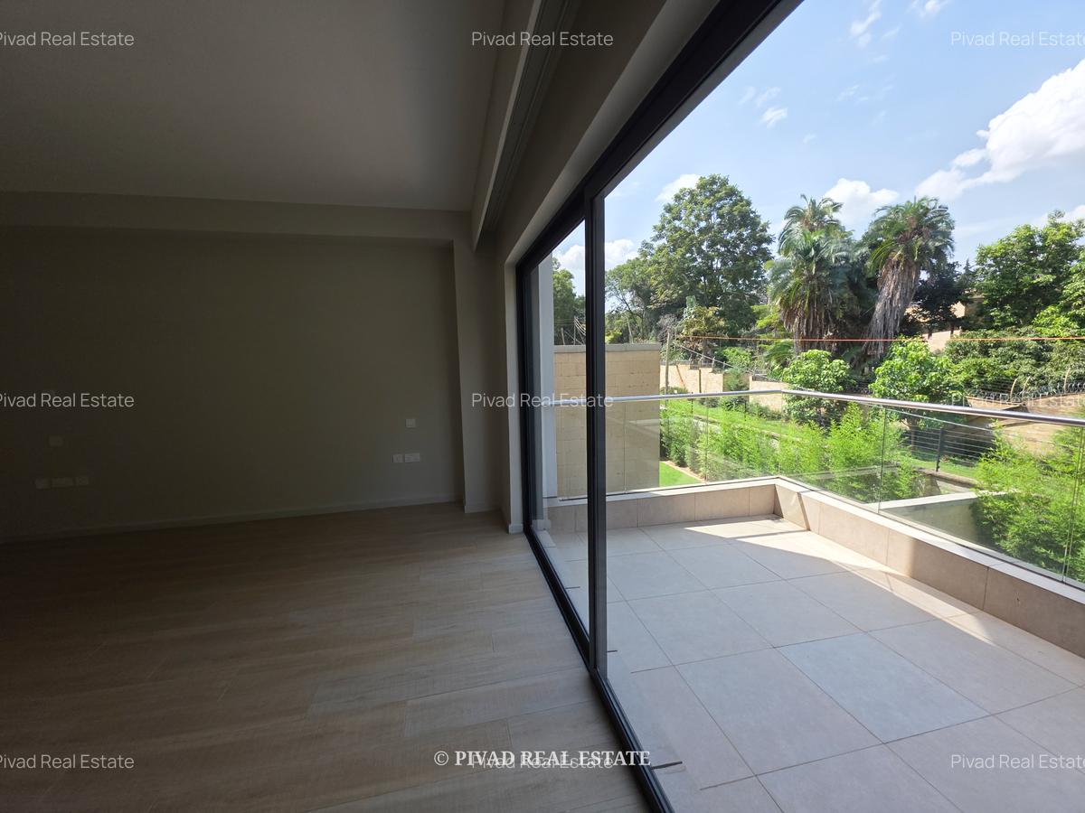 5 Bed Townhouse with Staff Quarters in Kyuna - 7