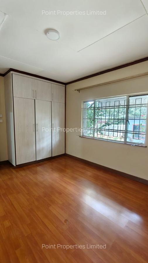 3 Bed House with En Suite in Karen - 11