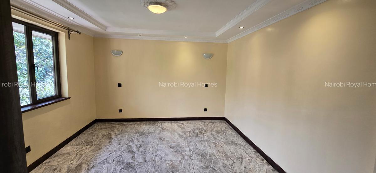 5 Bed Townhouse with En Suite at Muthangari Drive 44 - 10
