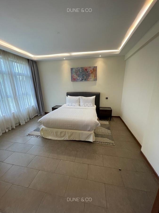 Serviced 2 Bed Apartment with En Suite in Westlands Area - 8