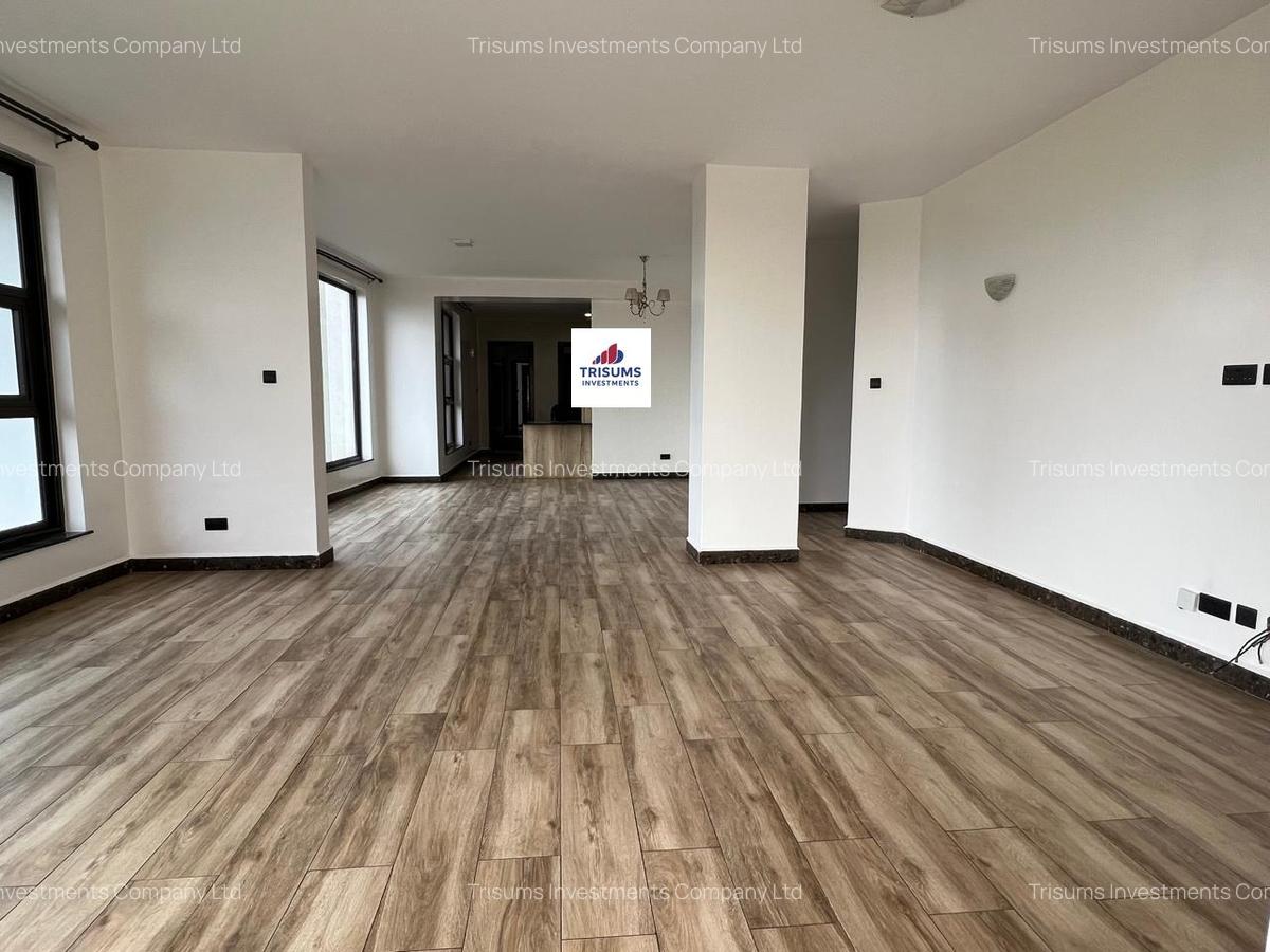 4 Bed Apartment with En Suite in Westlands Area - 2