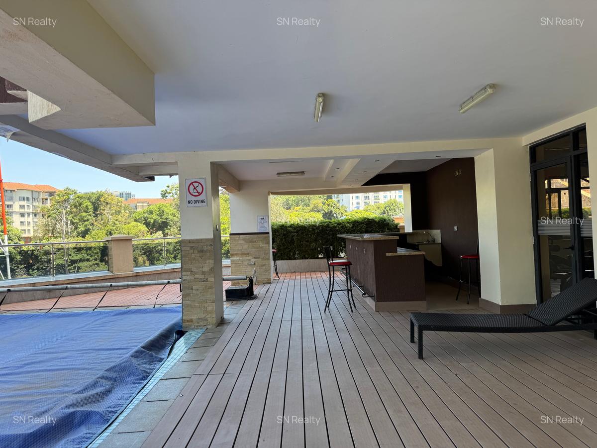 Furnished 3 Bed Apartment with En Suite in Riverside - 18