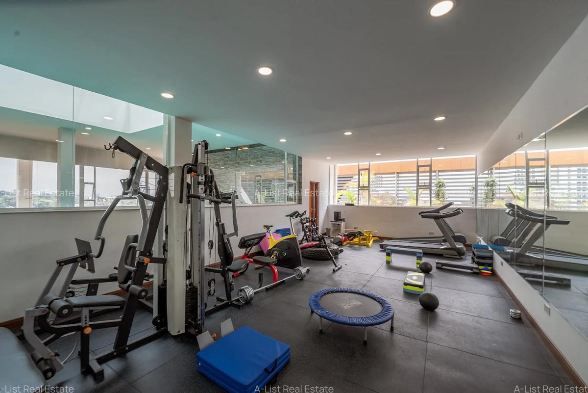 4,311 ft² Commercial Property with Service Charge Included at Upperhill Area - 2