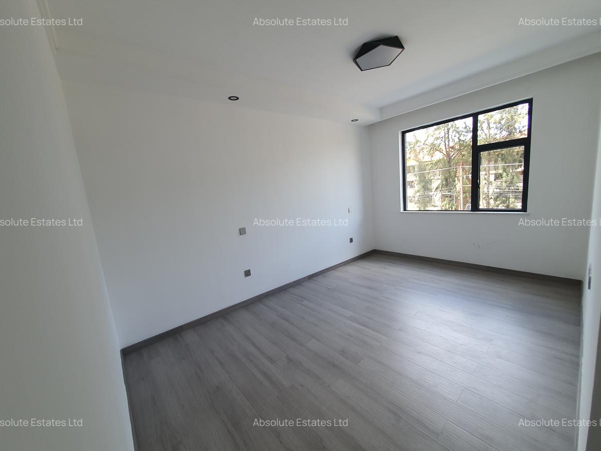 Furnished 3 Bed Apartment with En Suite in Kilimani - 14