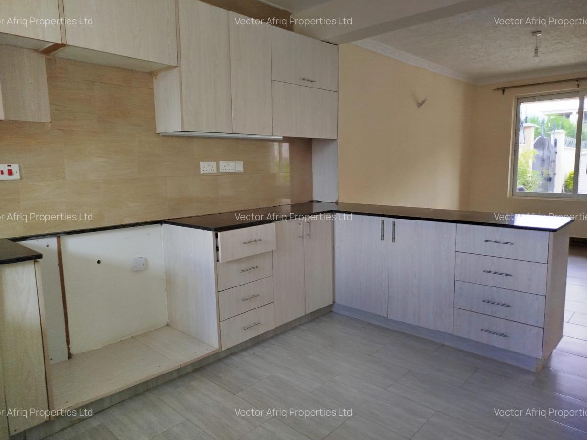 4 Bed Apartment with En Suite at Syokimau - 2