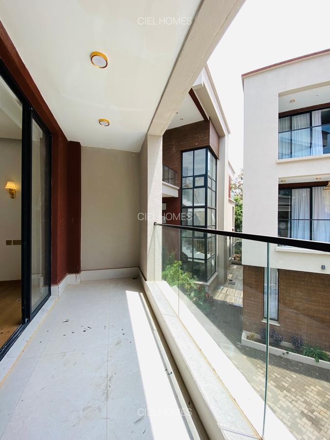 5 Bed Villa with Garden in Lavington - 16