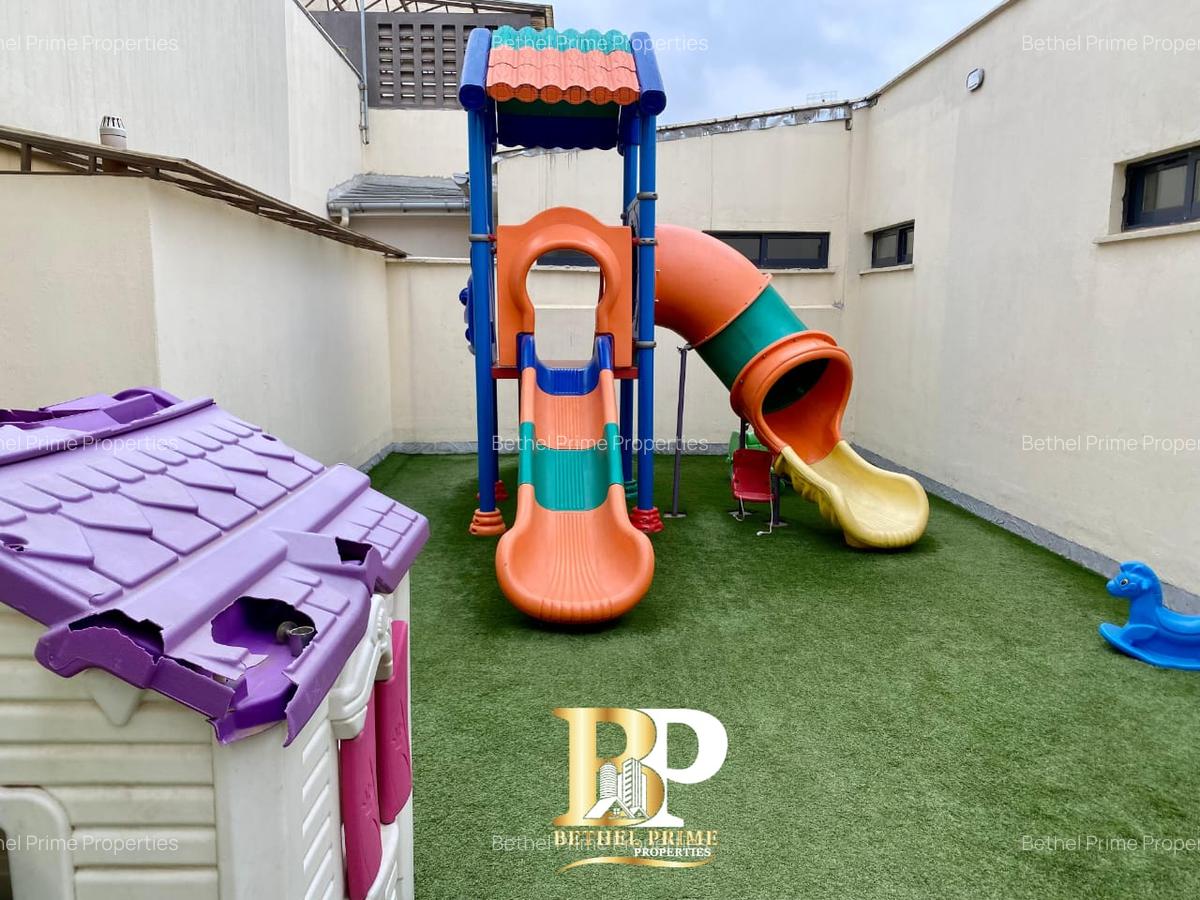 3 Bed Apartment with En Suite in Lavington - 13