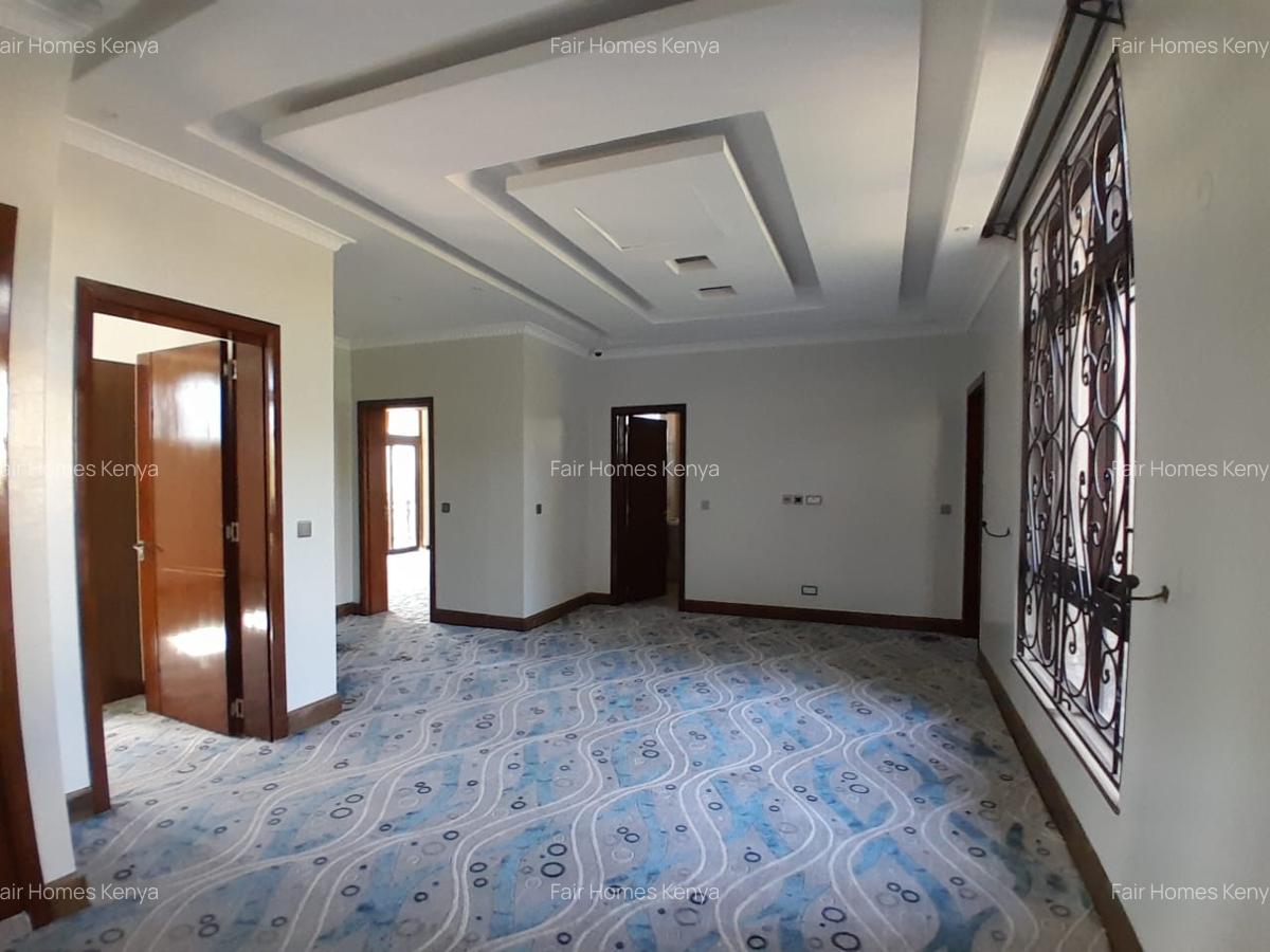 5 Bed Townhouse with En Suite at Lavington Maziwa - 2