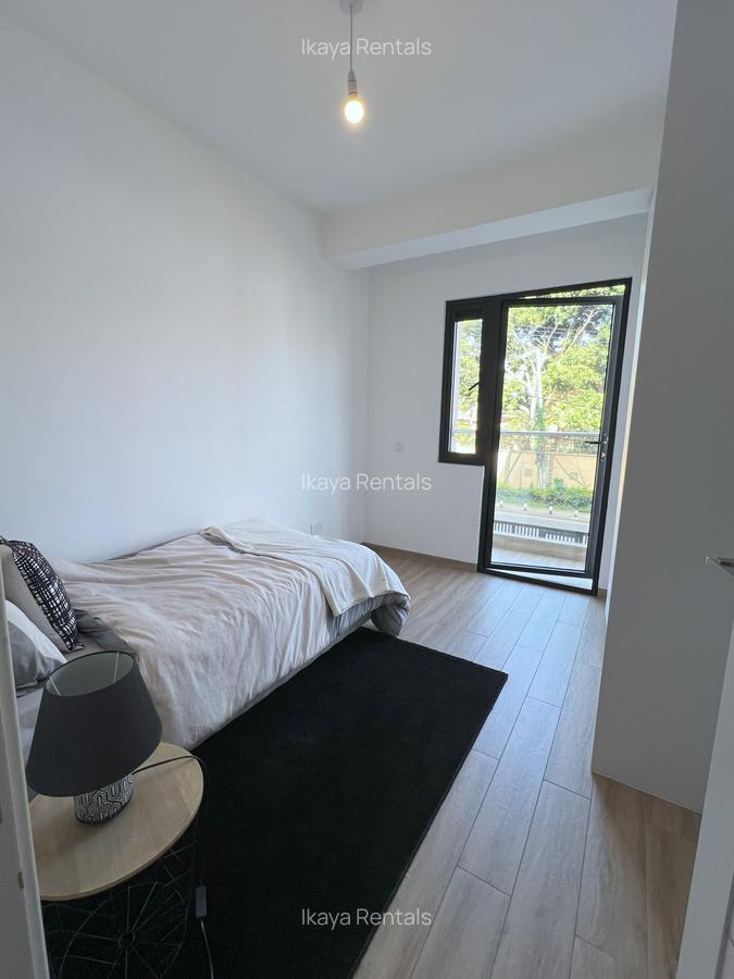 3 Bed Apartment with En Suite in Lavington - 10