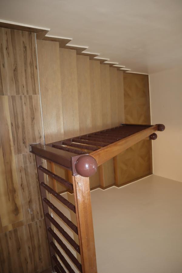 4 Bed House with En Suite at Lemiso Road - 19