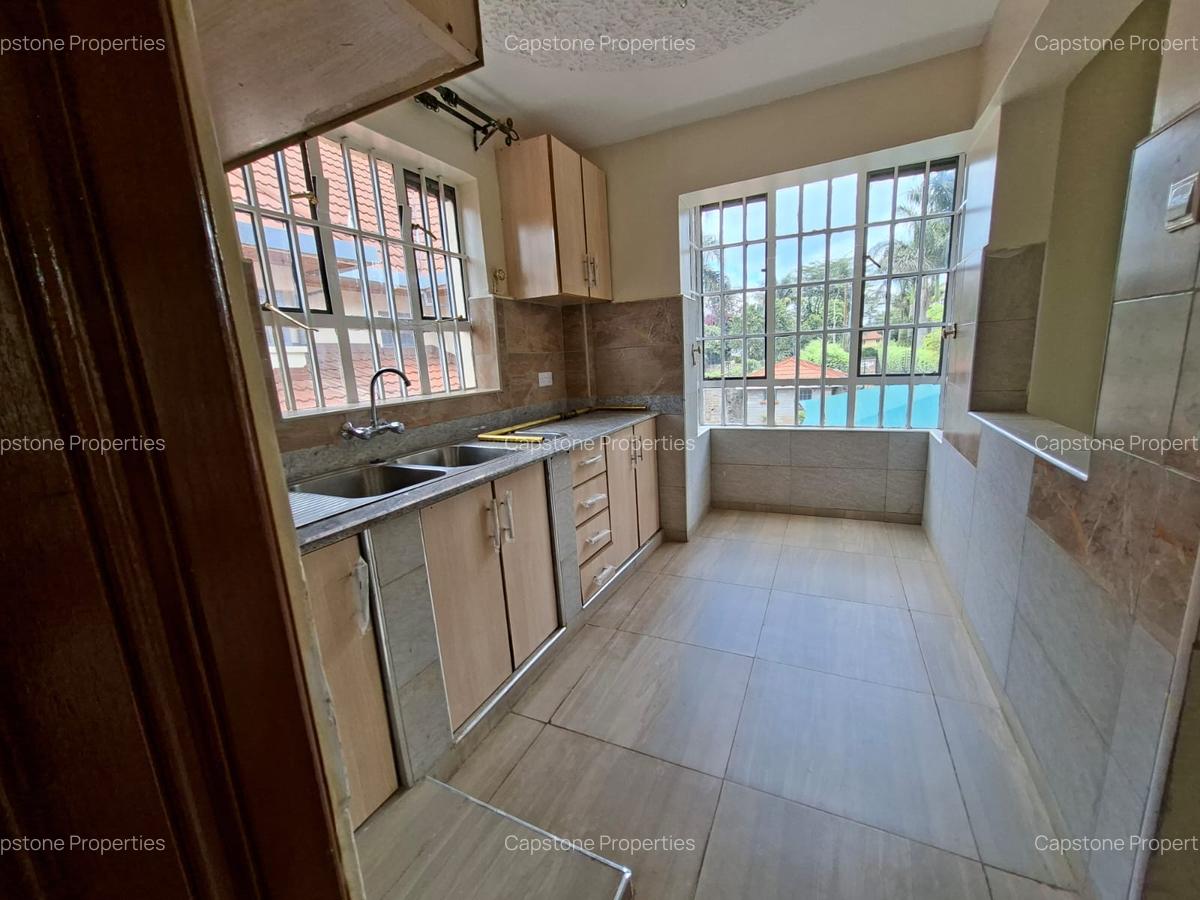 5 Bed House with En Suite in Runda - 6