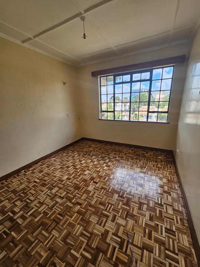 3 Bed Apartment with En Suite at Kilimani - 6