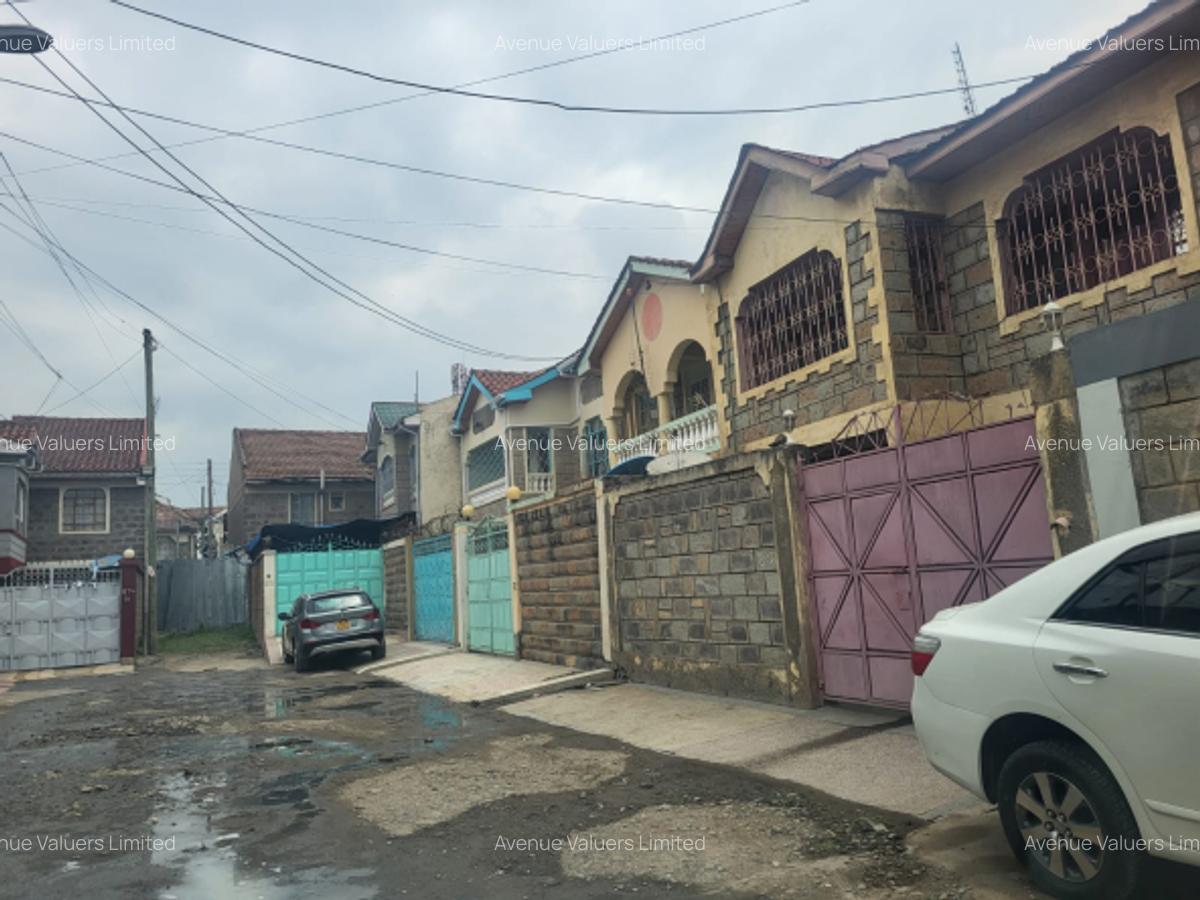 4 Bed Townhouse with En Suite at Donholm Road - 3