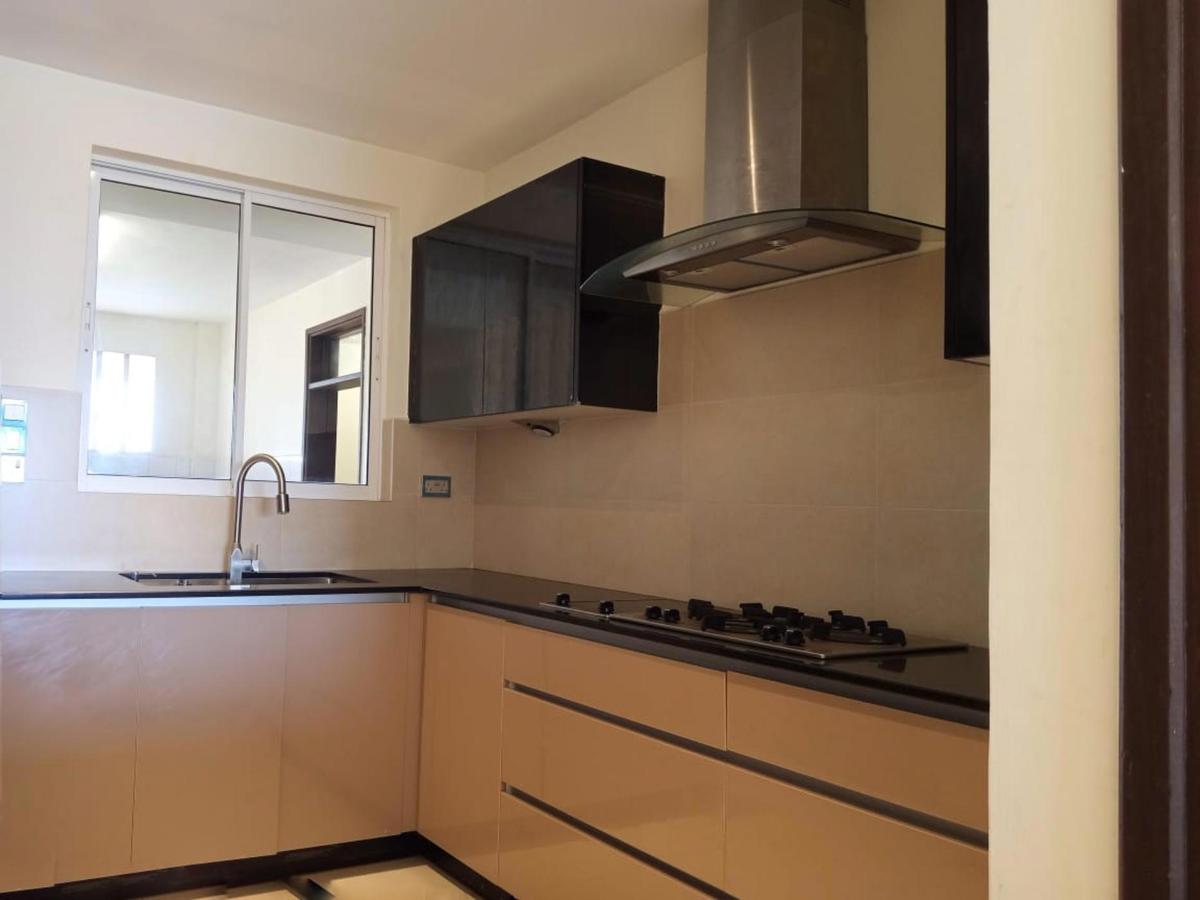 2 Bed Apartment with En Suite in Nyali Area - 3