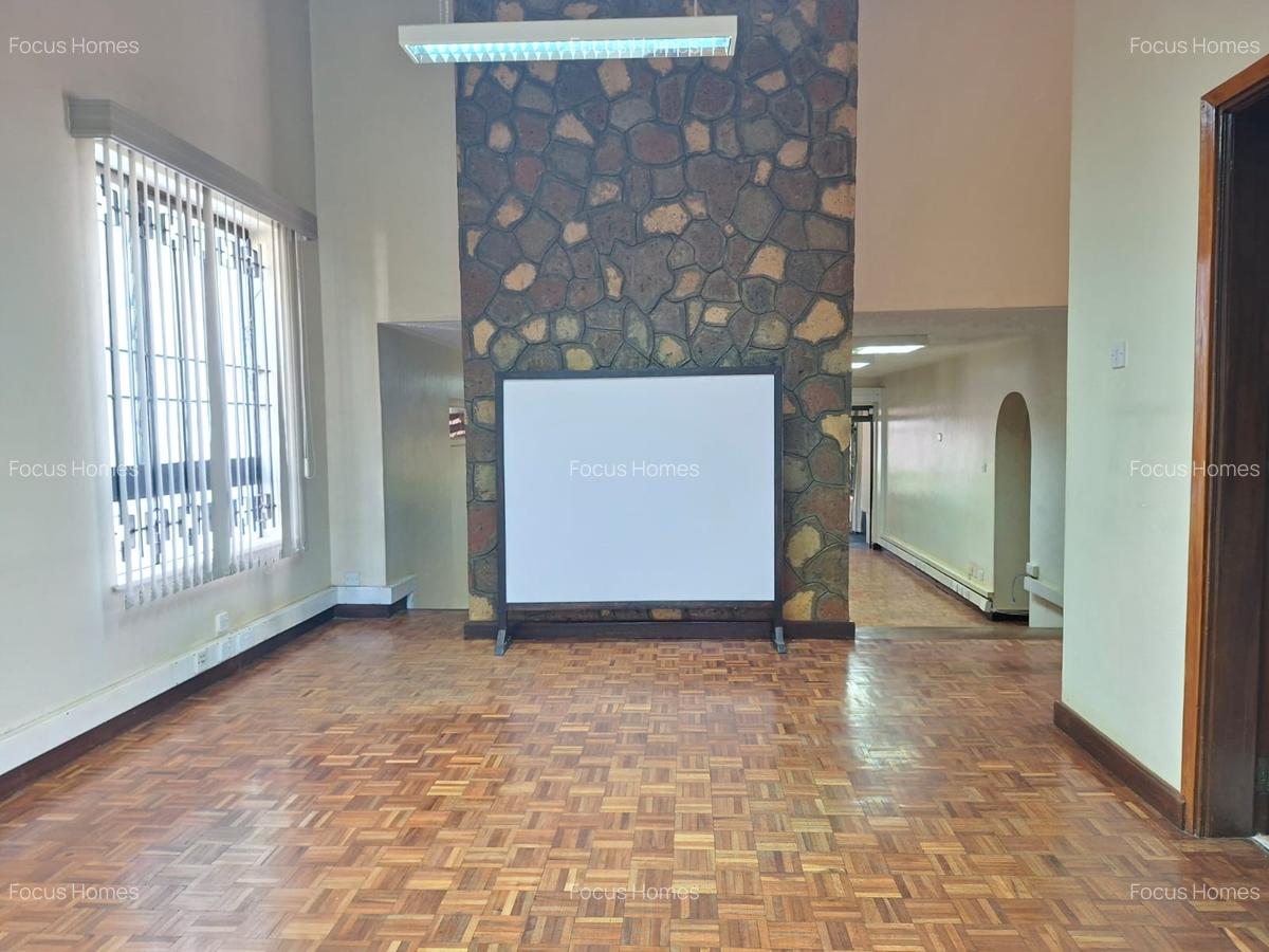 Office with Service Charge Included in Gigiri - 7