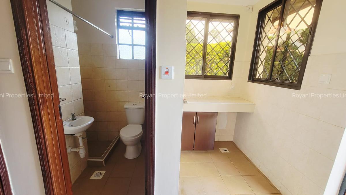 4 Bed House with En Suite in Kiambu Road - 15