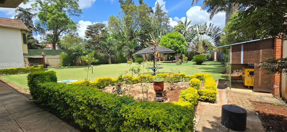 5 Bed Townhouse with En Suite at Nyari Close - 7