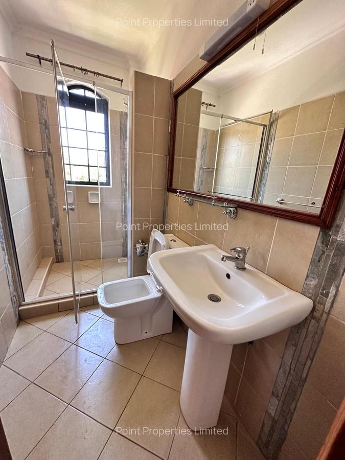 4 Bed Villa with En Suite in Karen - 13