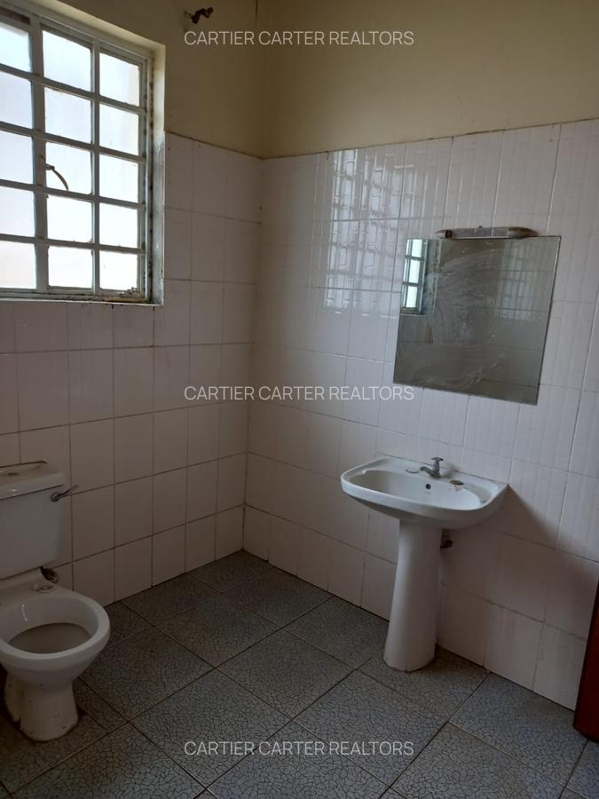 4 Bed House with En Suite at Numerical Machining Complex - 17