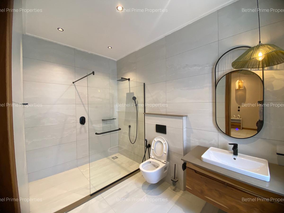 4 Bed Apartment with En Suite in Loresho - 18