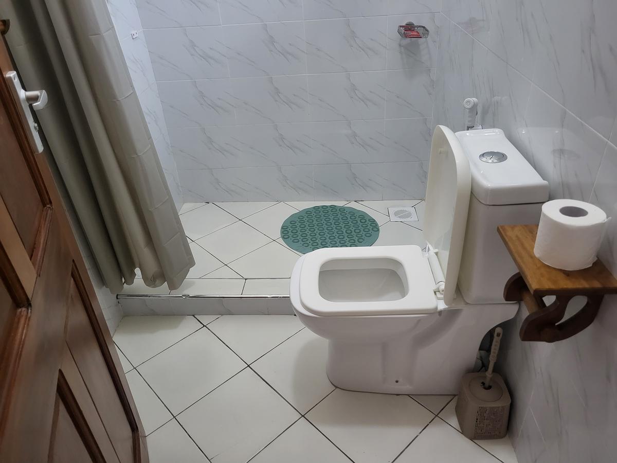 Serviced 1 Bed Apartment with En Suite in Diani - 1