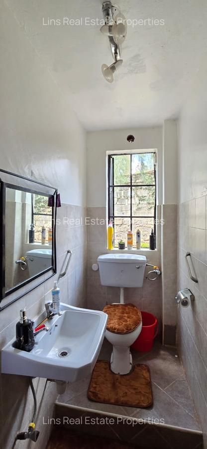 3 Bed House with En Suite in Ridgeways - 20