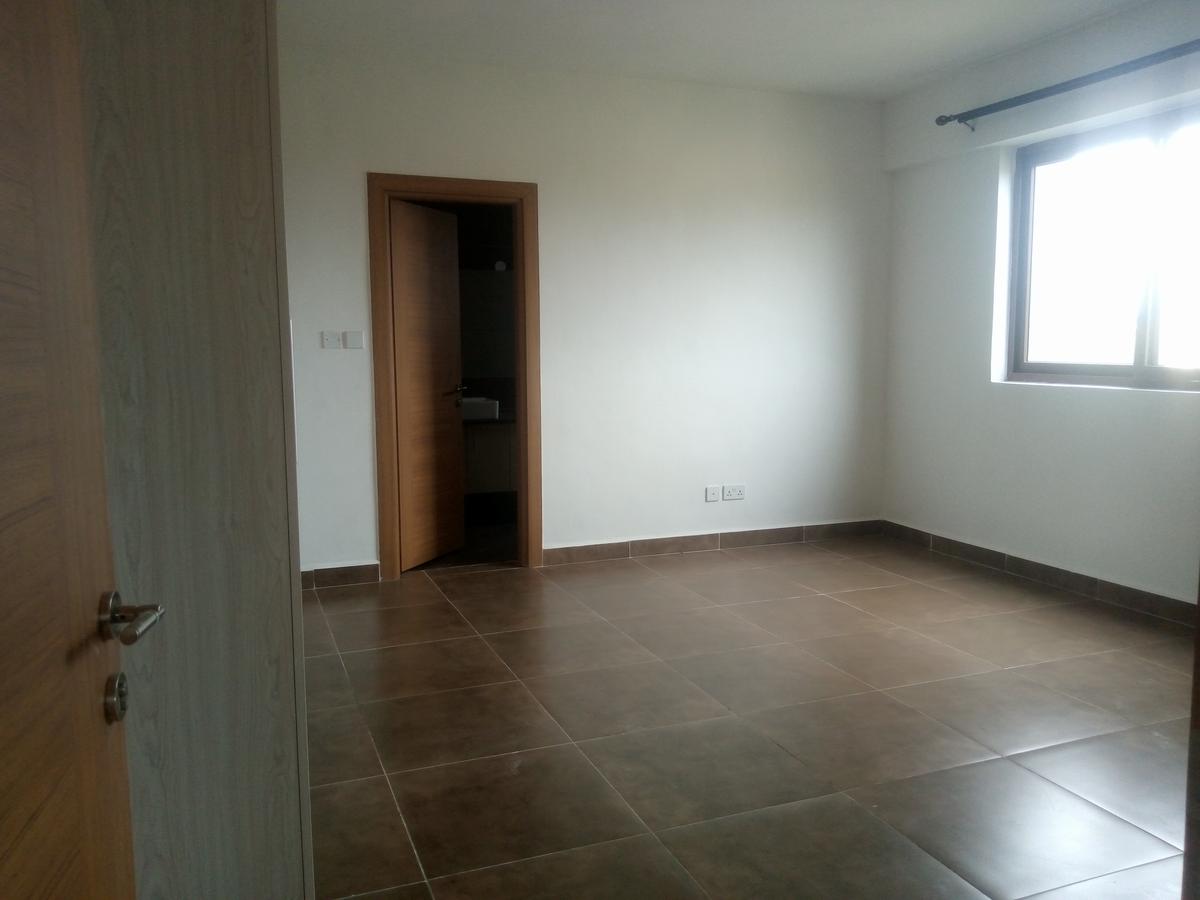 3 Bed Apartment with En Suite in Westlands Area - 8