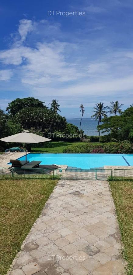 4 Bed House with En Suite at Nyali - 10