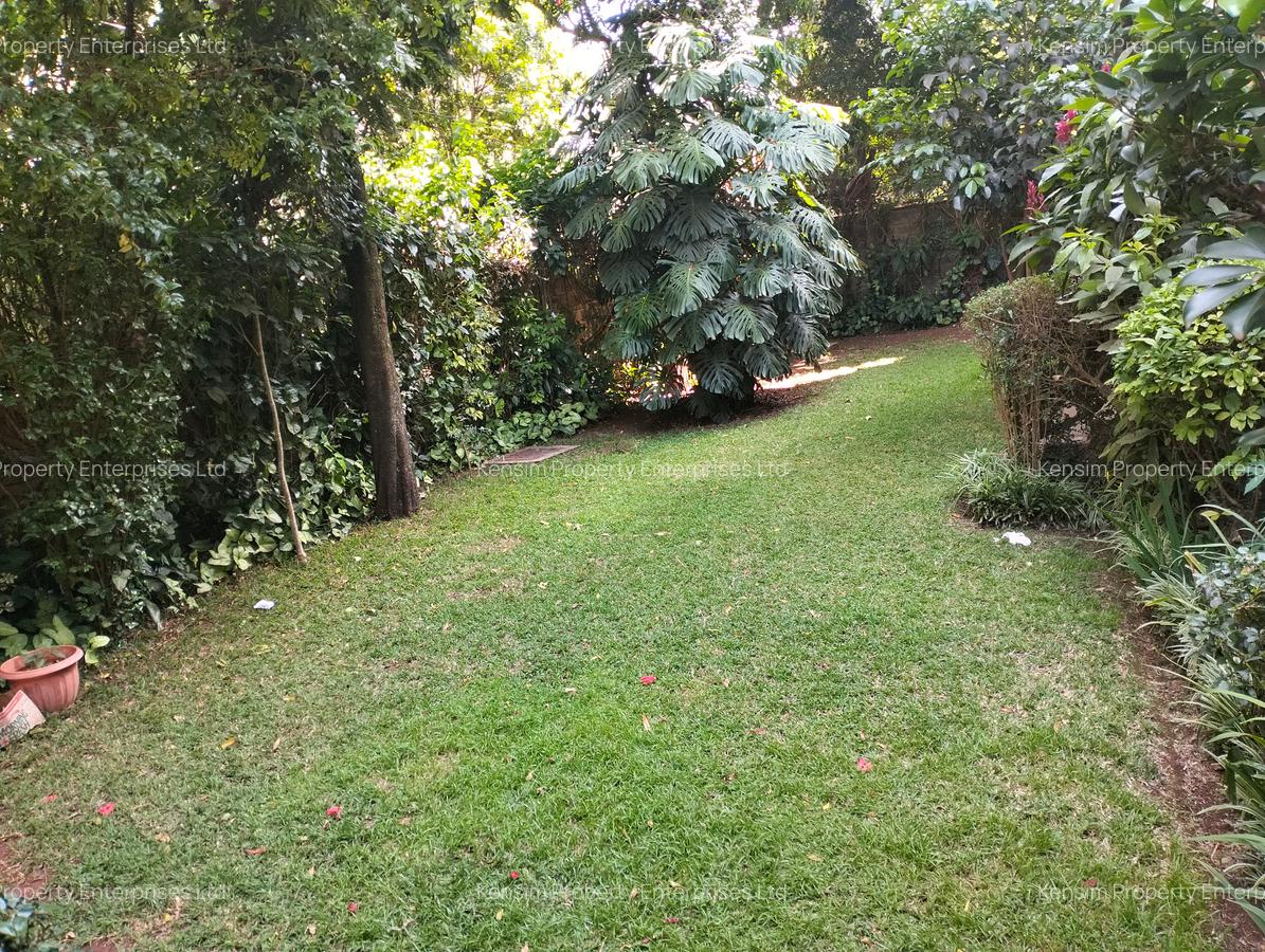 4 Bed Townhouse with En Suite in Lavington - 3