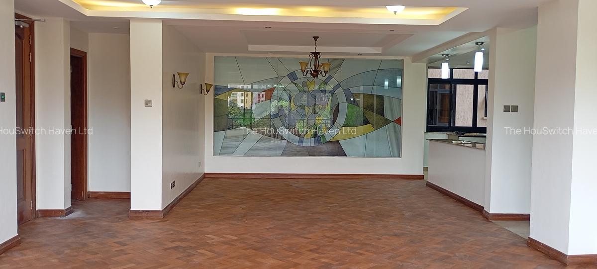 3 Bed Apartment with En Suite at Off Riverside Drive - 2