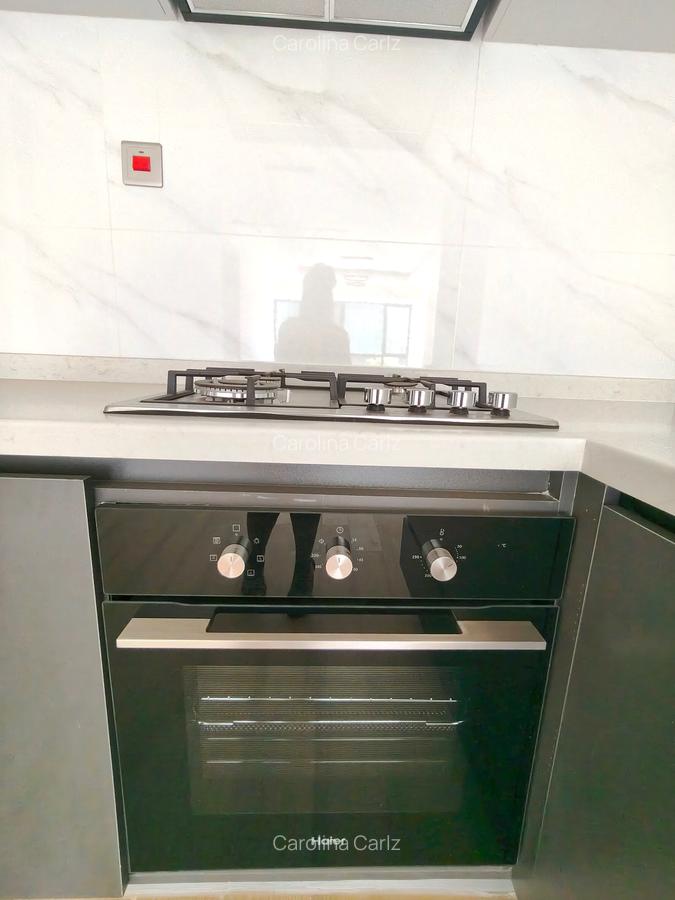 2 Bed Apartment with En Suite at Sports Rd/ Rhapta Road - 12