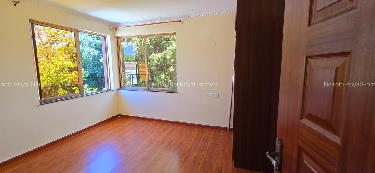 5 Bed Townhouse with En Suite at Chalbi Drive - 13