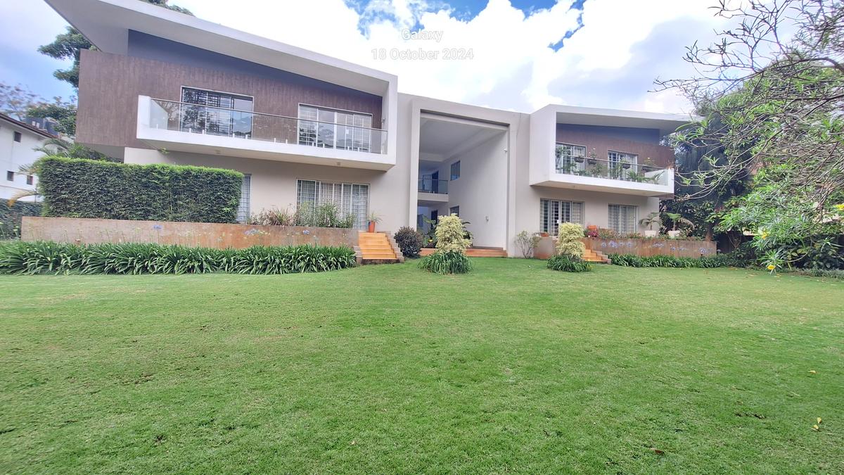 3 Bed Apartment with En Suite at Raphta Road - 1