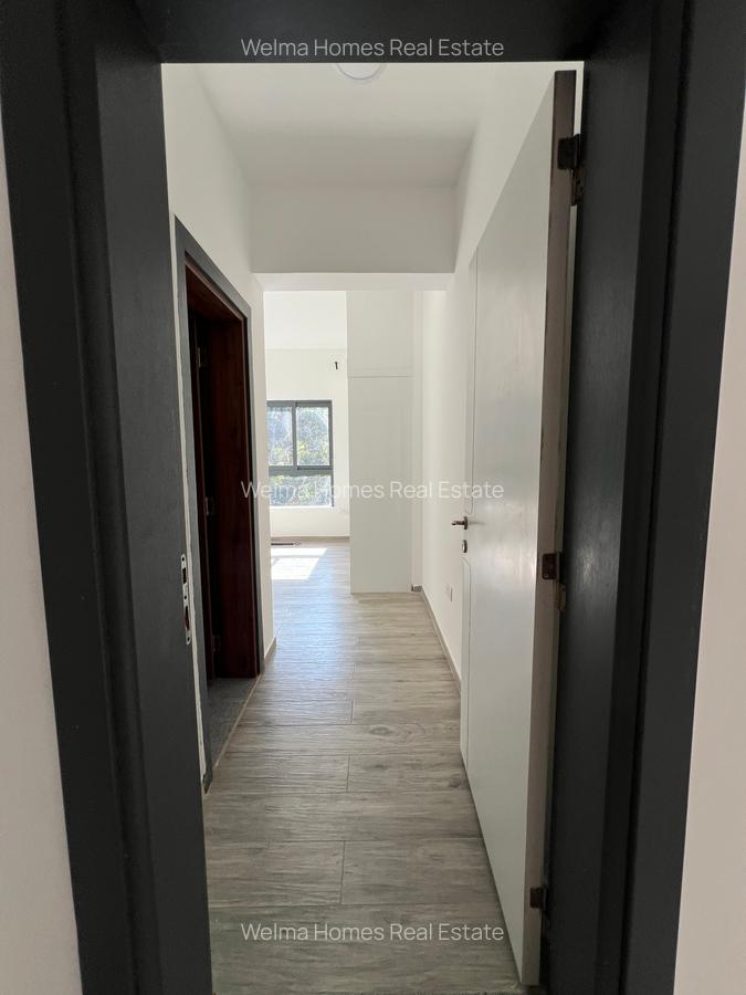 2 Bed Apartment with En Suite in Lavington - 9