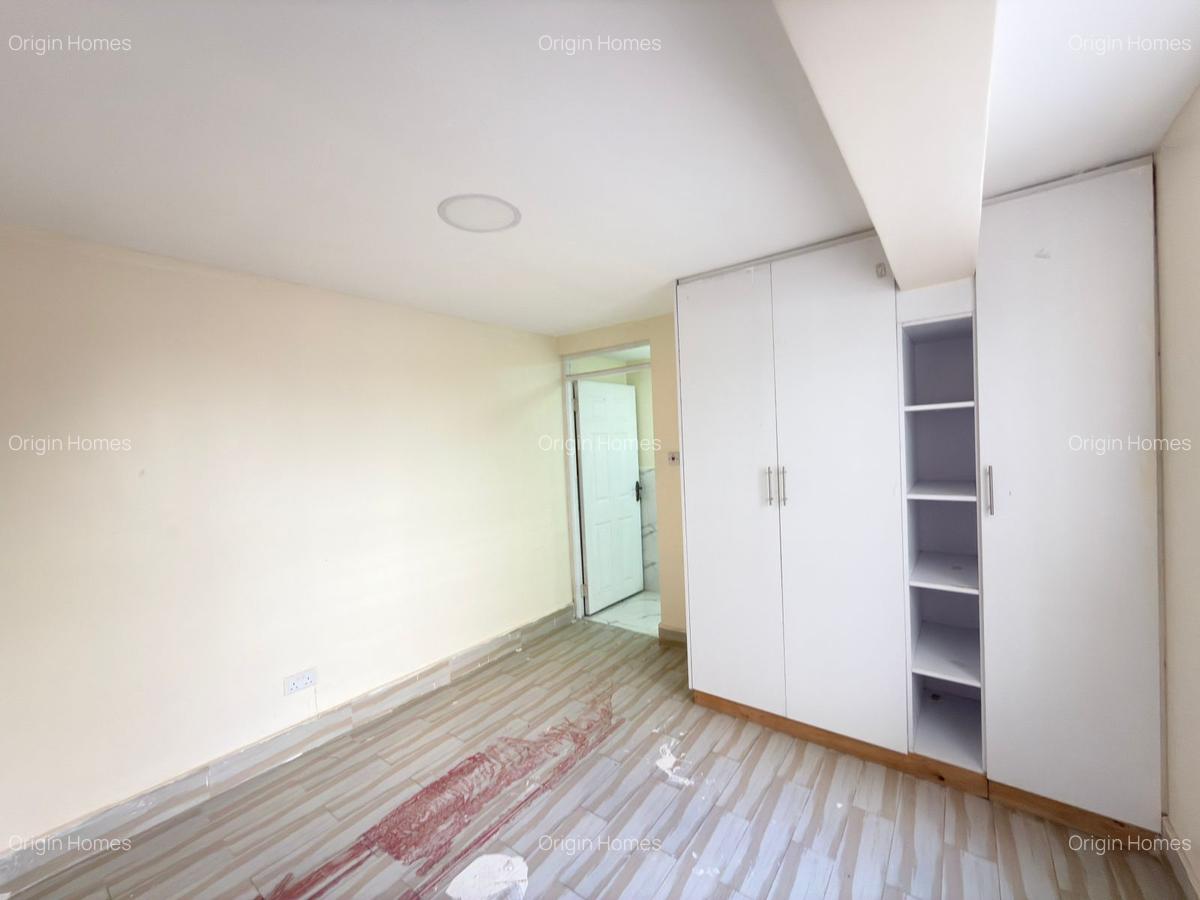 4 Bed Townhouse with En Suite at Westlands - 8