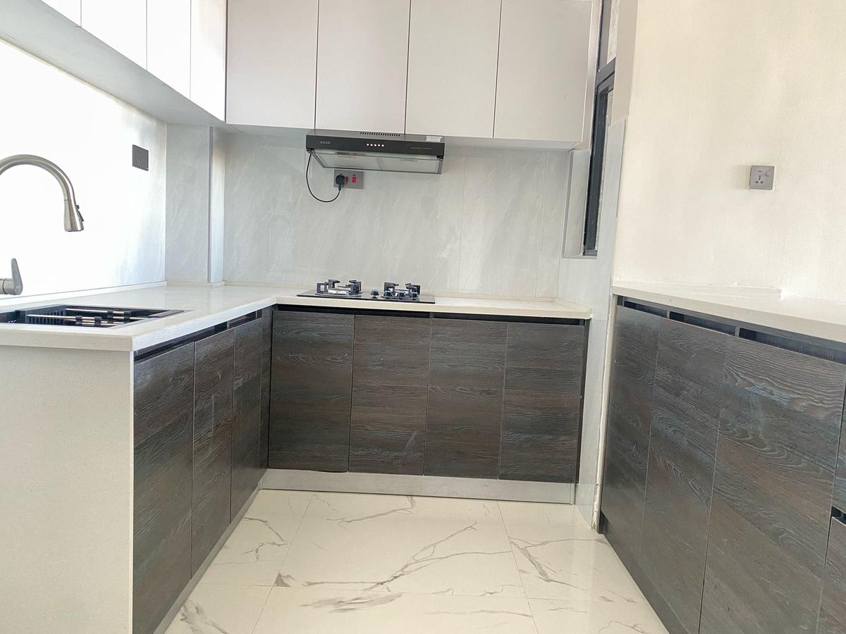 2 Bed Apartment with En Suite at Kindaruma Road - 5