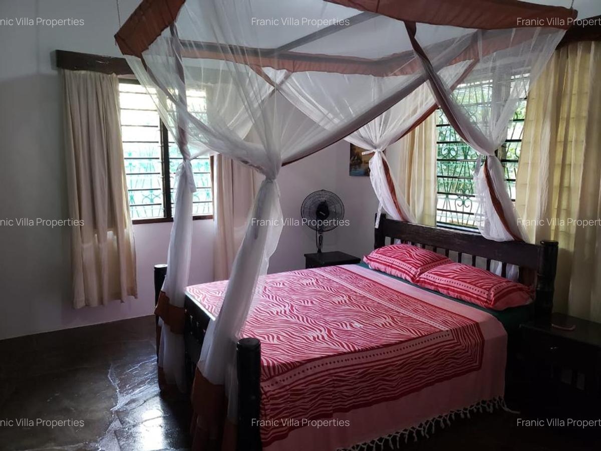 2 Bed House with Staff Quarters in Watamu - 7
