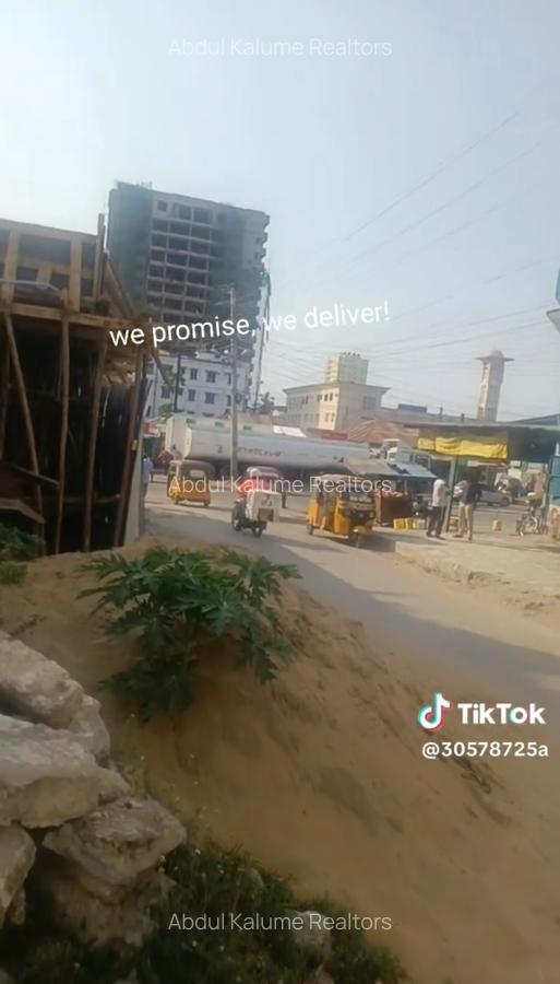 Serviced 3 Bed Apartment with En Suite at Mombasa - 5