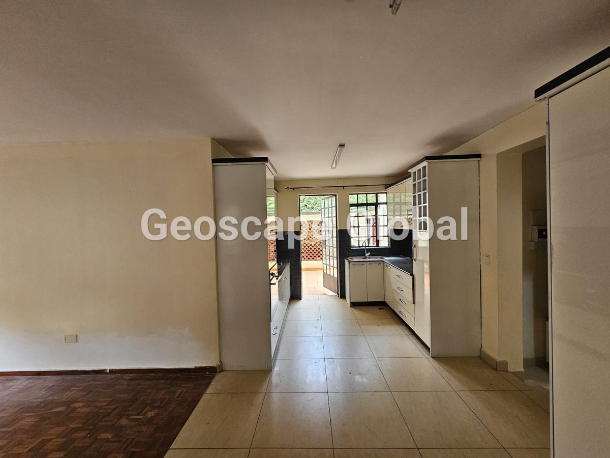 5 Bed House with En Suite in Kitisuru - 9