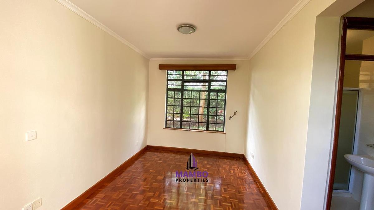 5 Bed Townhouse with En Suite at Red Hill Rd - 7