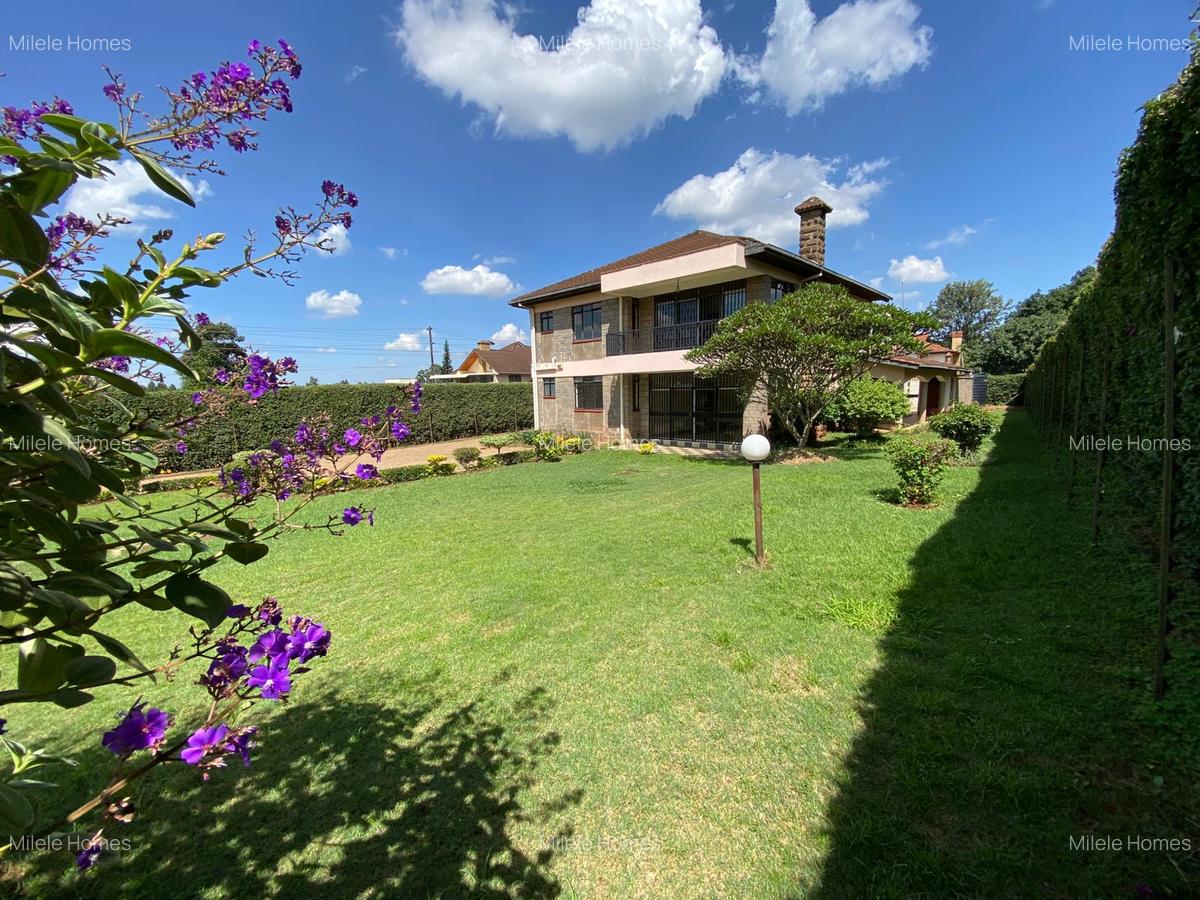4 Bed Villa with En Suite at Old Runda - 1