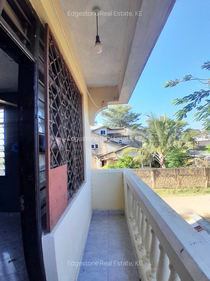 1 Bed Apartment with Borehole at Bahati Parents - 10