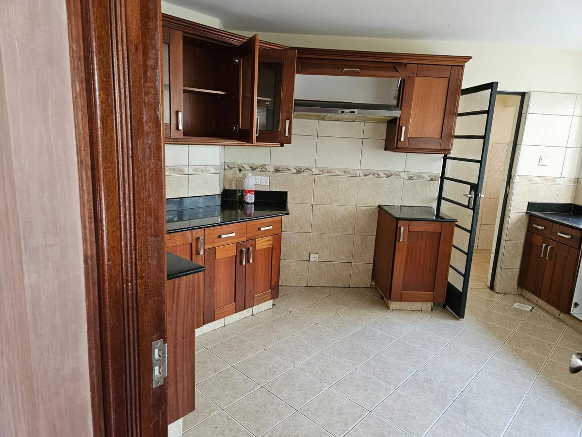 2 Bed Apartment with En Suite at Kileleshwa - 3