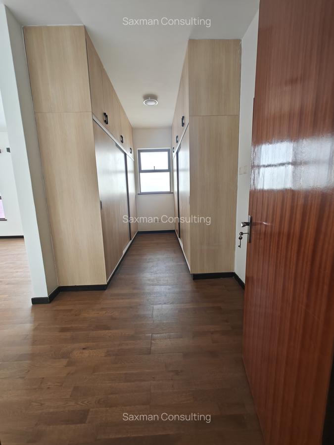3 Bed Apartment with En Suite in General Mathenge - 17