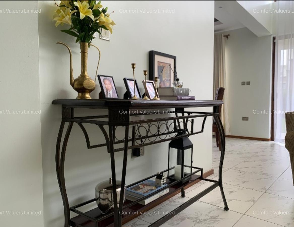 4 Bed Townhouse with En Suite at Runda - 8