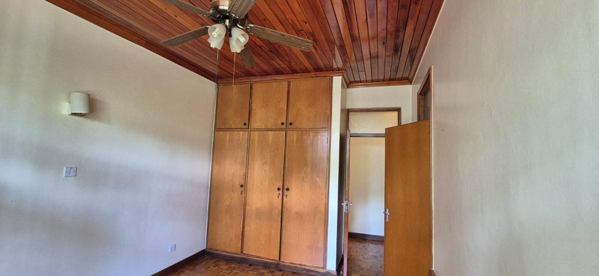 4 Bed House with En Suite in Loresho - 7